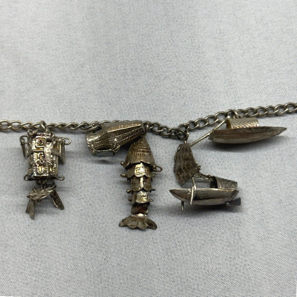 Vintage Chinese Export Silver 12 Charm Bracelet OS Silver Fair Articulated Fish - Picture 5 of 16